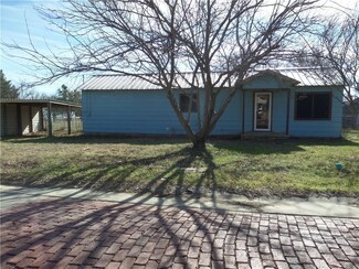 607 E Elm St, Dublin, TX 76446