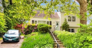 61 Kincaid Dr, Yonkers, NY 10710