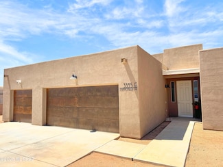 3335 E Canyoneer Dr, Vail, AZ 85641