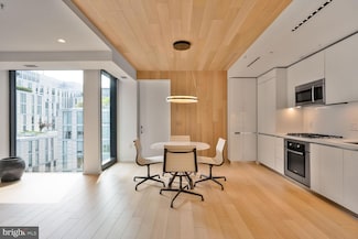 920 I St NW Unit 704, Washington, DC 20001