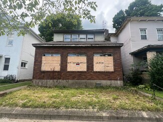 122 S 12th St, Richmond, IN 47374