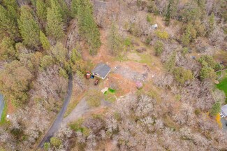 8989 Monument Dr, Grants Pass, OR 97526