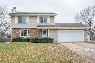 2206 4th St SW, Altoona, IA 50009