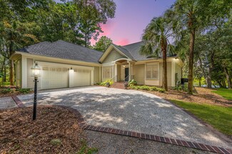 8464 Chisolm Plantation Rd, Edisto Island, SC 29438