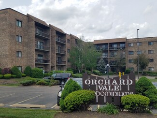 1400 N Elmhurst Rd Unit 105, Mount Prospect, IL 60056