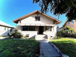 331 W 52nd Place, Los Angeles, CA 90037