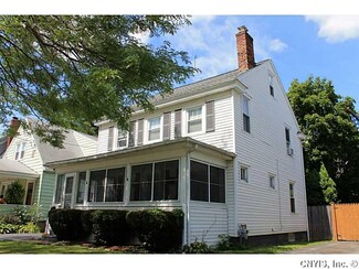 225 Winthrop Rd, Syracuse, NY 13206
