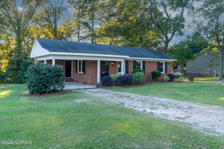 1003 Rainwater Ln, Rockingham, NC 28379