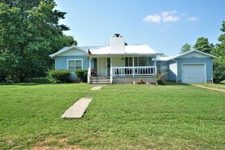 207 Pierce Ave, Exeter, MO 65647