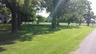 000 Martha Williams Rd, Calvert City, KY 42029