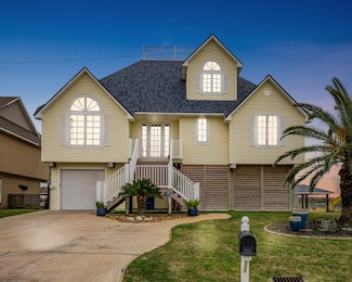 235 Tuna Run Rd, Freeport, TX 77541