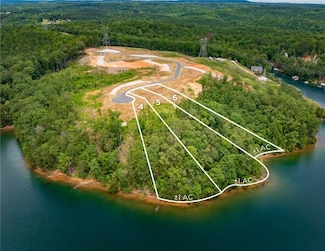 05 War Path Rd, Six Mile, SC 29682