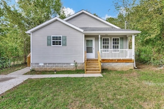 415 E 9th St, Columbia, TN 38401