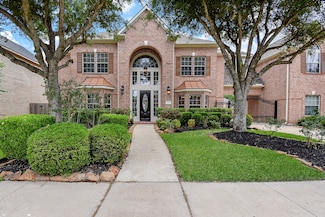 1611 Whitfield St, Sugar Land, TX 77479