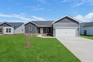 2724 Cedrus Ave, Bowling Green, KY 42101