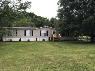 153 Cardova Dr, Max Meadows, VA 24360