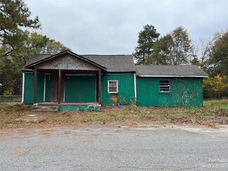 202 Steinkuhler St, Chester, SC 29706