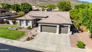 4618 W Pokeberry Ln, Phoenix, AZ 85083