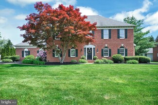 1070 Wetherburn Dr, York, PA 17404