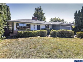 230 NW 13th St, McMinnville, OR 97128