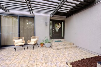 11354 NW 16th St, Pembroke Pines, FL 33026