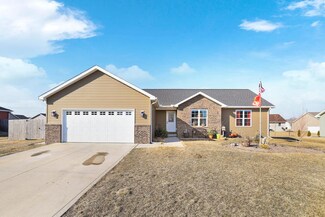 308 N Lincoln St, Fisher, IL 61843