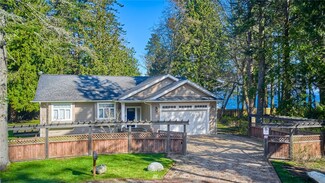 2298 Cedar Point Ave, Point Roberts, WA 98281