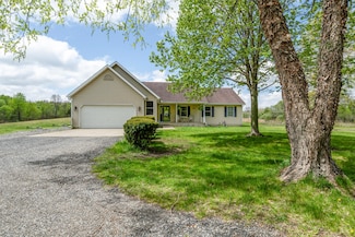 15210 Range Line Rd, Buchanan, MI 49107