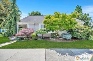 272 Middlebury Ln Unit 272C, Monroe Township, NJ 08831