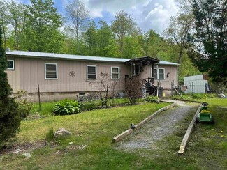 1355 Lake Dunmore Rd, Leicester, VT 05733