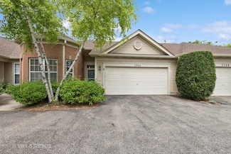 2144 Carillon Dr Unit 4, Grayslake, IL 60030