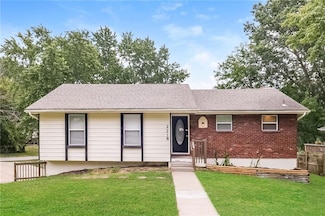 2218 NW 64th Terrace, Kansas City, MO 64151