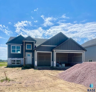 6301 W Valentine St, Sioux Falls, SD 57107