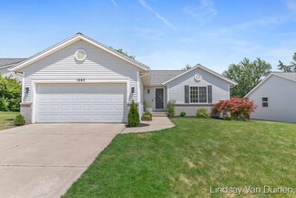 1660 Edith Ave NE, Grand Rapids, MI 49505
