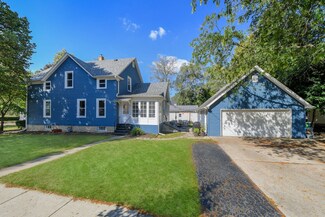 234 S Jackson St, Batavia, IL 60510