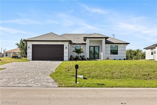24 Kismet Pkwy E, Cape Coral, FL 33909