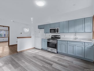 196 Withers St Unit 2, Brooklyn, NY 11211