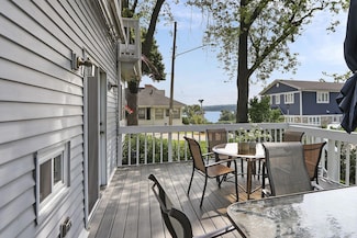 170 Big Foot, Fontana, WI 53125