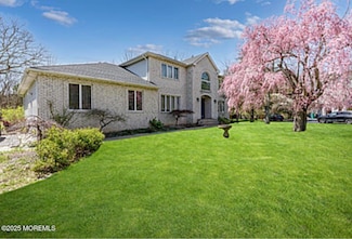 3 W Dickens Ct, Jackson, NJ 08527