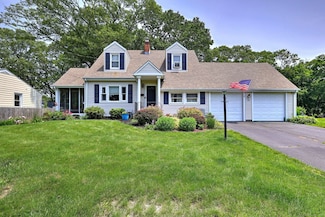 97 Richmond Ave, West Haven, CT 06516