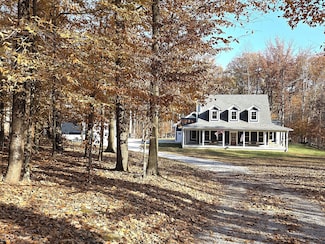 4763 Nature Hills Ln, Martinsville, IN 46151