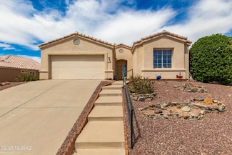 1711 N Rio Trinidad, Green Valley, AZ 85614