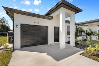 4417 28th St SW, Lehigh Acres, FL 33973