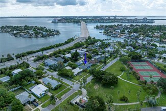 3219 E Debazan Ave, Saint Pete Beach, FL 33706