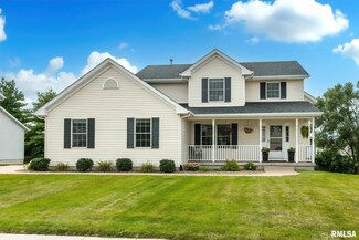 2709 E 58th St, Davenport, IA 52807