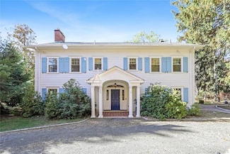 25 Whittier Rd, Blauvelt, NY 10913