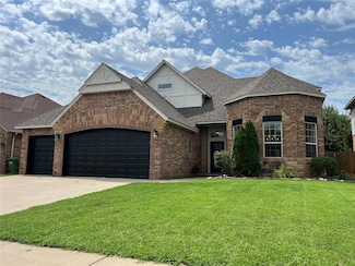 1016 Erinova Dr, Yukon, OK 73099