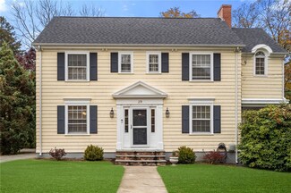 29 Overhill Rd, East Greenwich, RI 02818