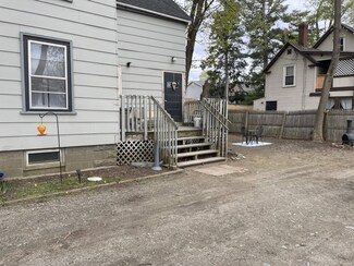 9 Mann's Ct, Brewer, ME 04412