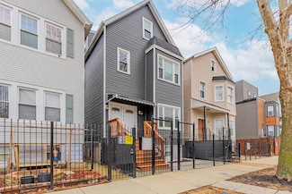 1845 N Mozart St Unit 2, Chicago, IL 60647